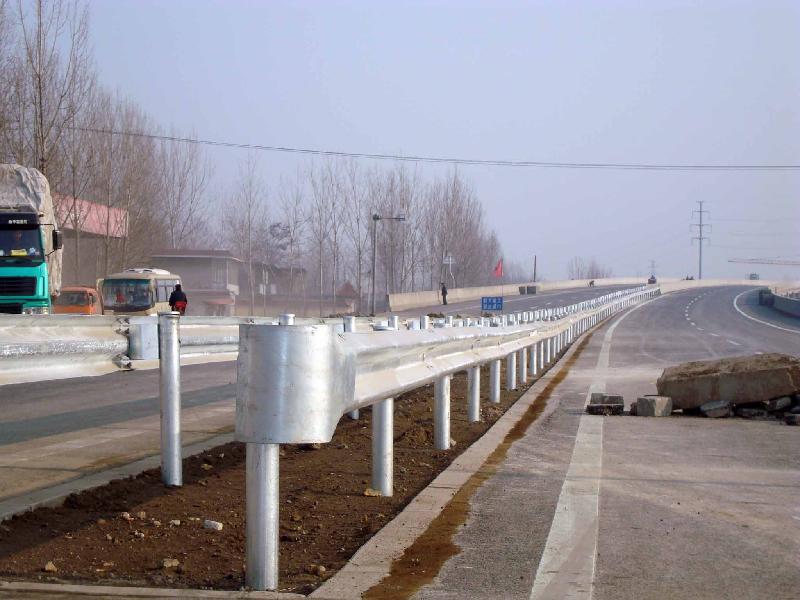 供应安平县环图路桥防护工程护栏板护栏